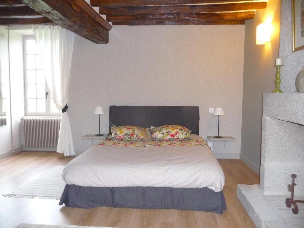 La Maison D'A Cote Bed & Breakfast Alencon Ruang foto